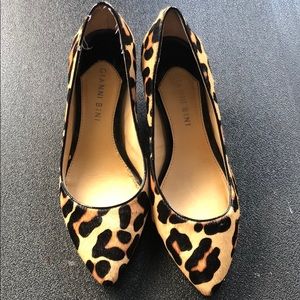 Gianni bini leopard kitten heel shoes sz6